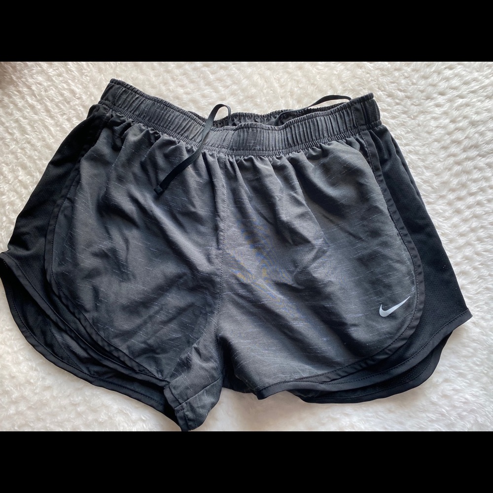 Brand New Nike Grey/Black Tempo Short